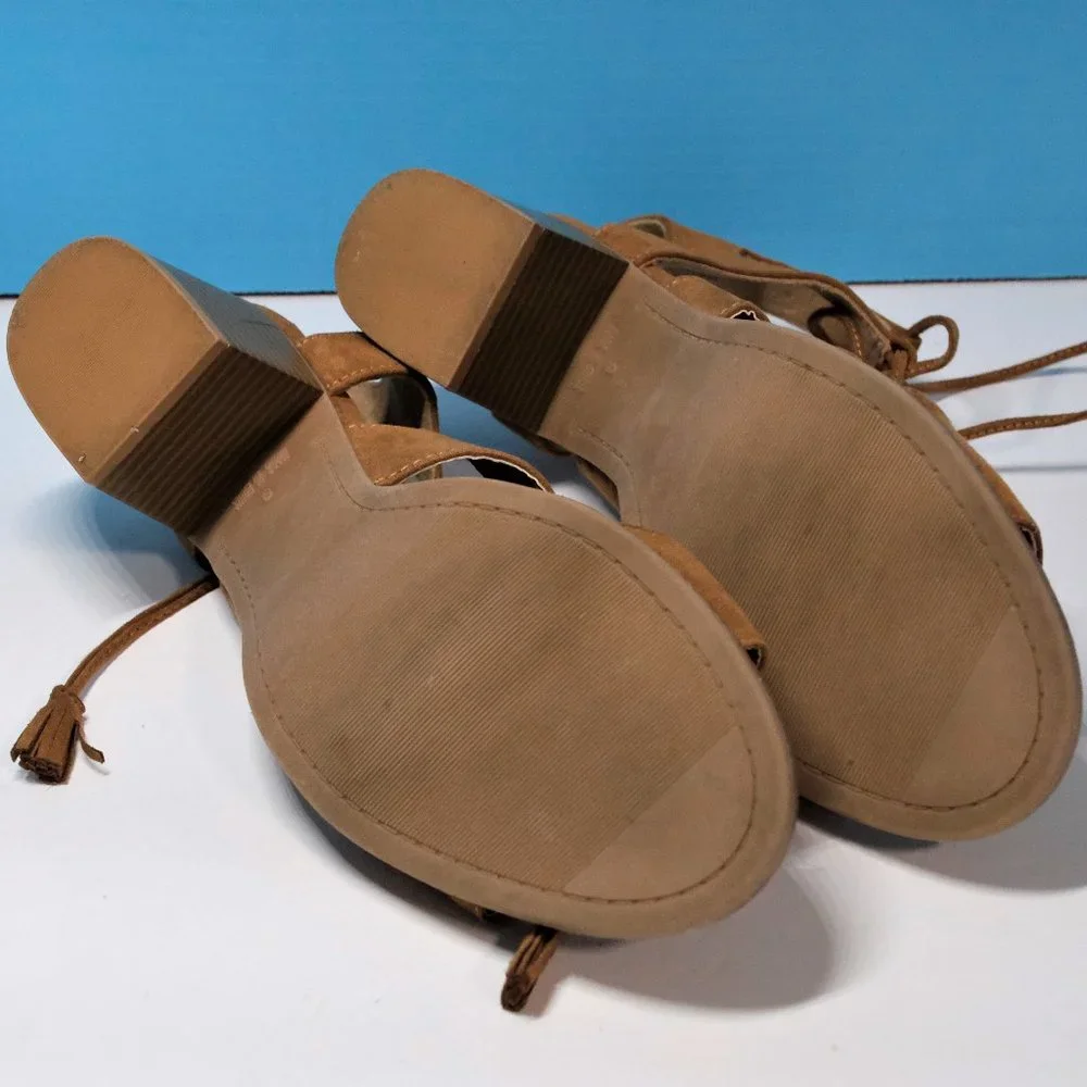 Old Navy- Light Brown faux Leather Suede Gladiator Tie Up Sandals Sz. 8 - Picture 4 of 4